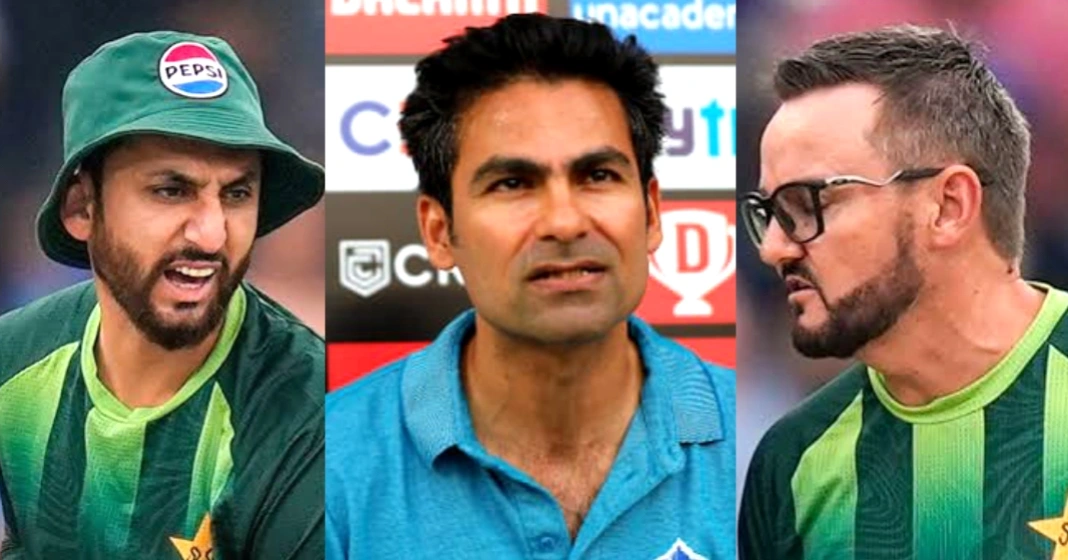 பாகிஸ்தான் கேப்டன் பாவம்.. கோச் பண்ண முட்டாள்தனமான வேலைதான் தோல்விக்கு காரணம் – முகமது கைப் பேச்சு